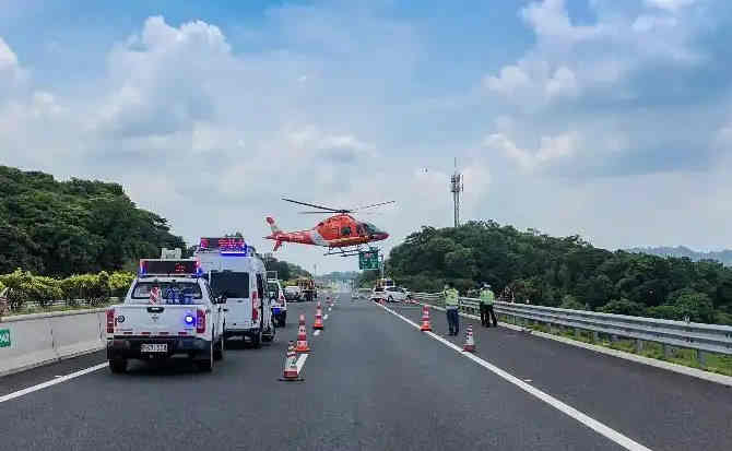夏津高速公路汽车救援案例